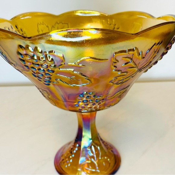 CARNIVAL GLASS Iridescent Marigold | Harvest Grape Pattern Pedestal Bowl - Picture 6 of 10